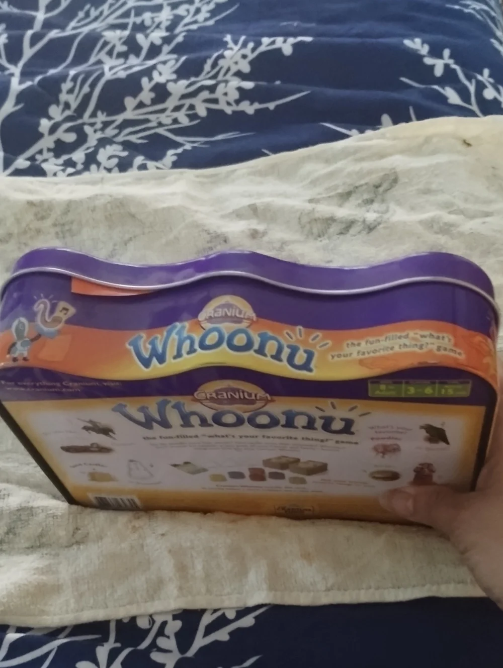 Cranium Whoonu Family Party Game - Purple Tin